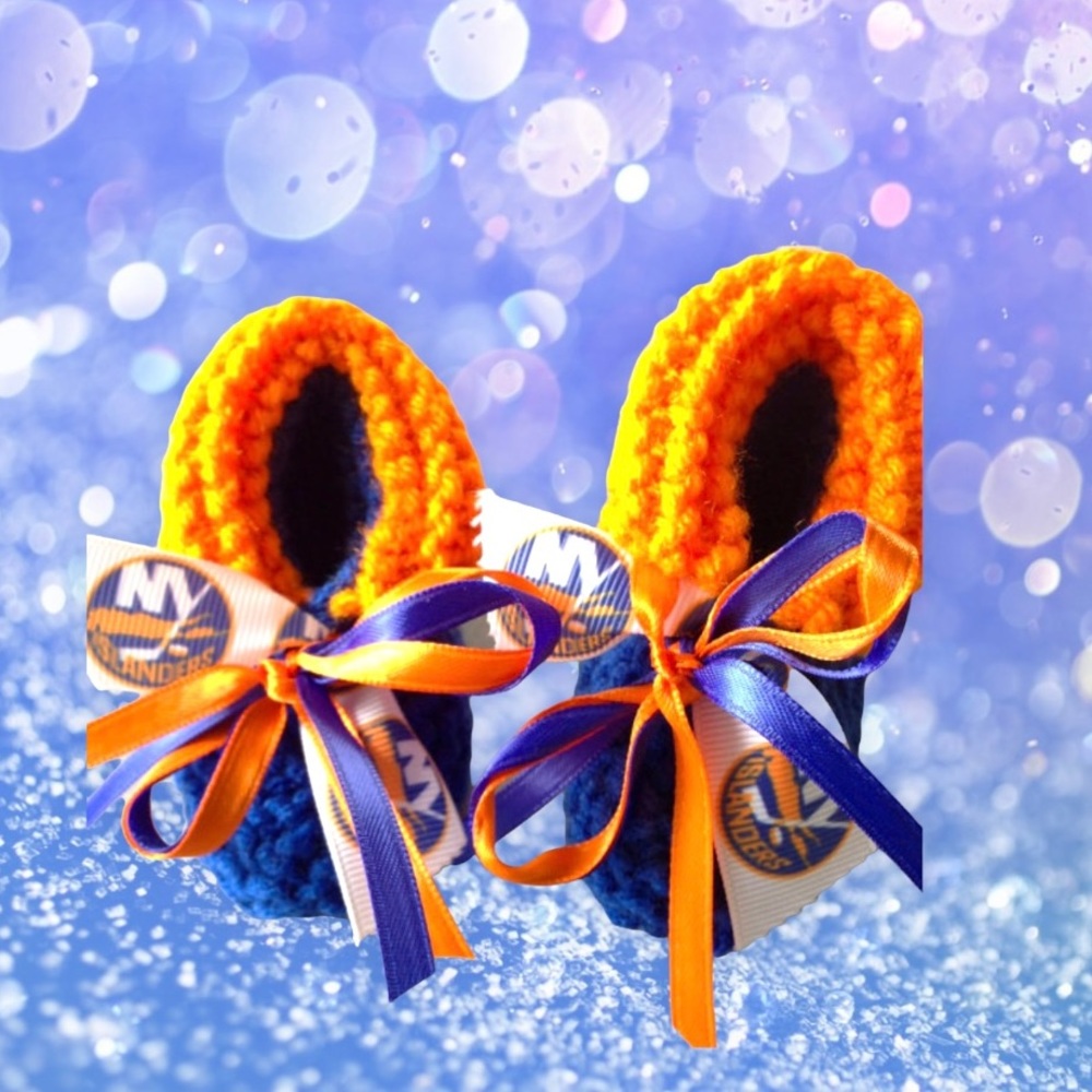 New York ISLANDERS Hockey Handmade Baby Booties *NEW*